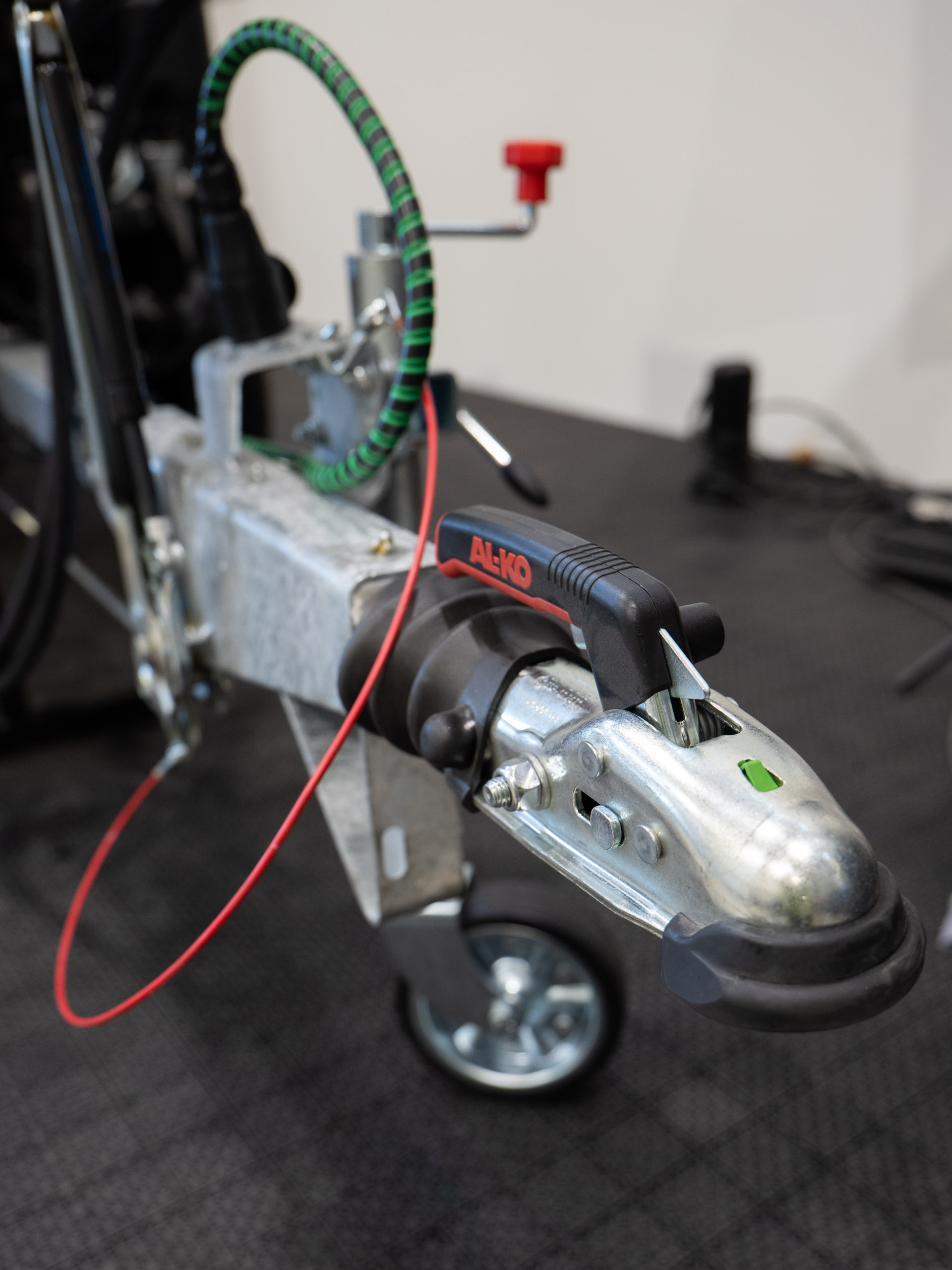 Teak XL Pro HW – hydraulikk og kontrollpanel